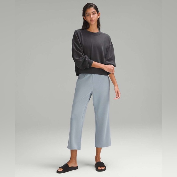 lululemon athletica Tops - Lululemon Ribbed Softstreme Perfectly Oversized Cropped Crew size 6